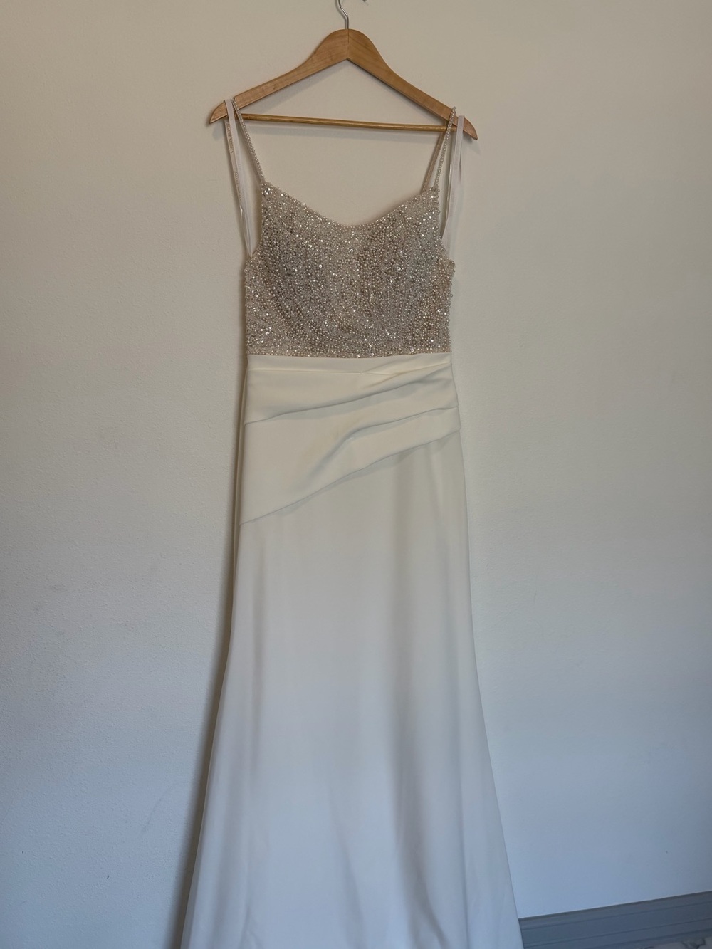Allure Bridal A1169 Wedding Dress Size 10 Ivory Pearl Beade Mermaid Gown unworn - Picture 3 of 13